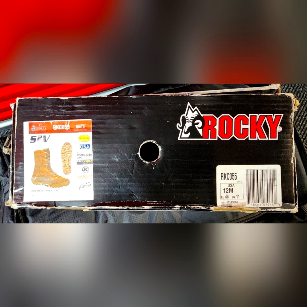 WINTER Rocky® S2V Waterproof Insulated Tactical Military Boot.